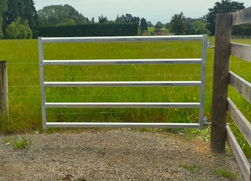 Cattle Yard Gate 2100mm 5 Rail