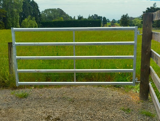 Cattle Yard Gate 2500mm 5 Rail