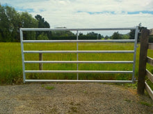 Load image into Gallery viewer, Cattle Yard Gate 3100mm 6 Rail