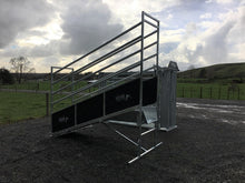 Load image into Gallery viewer, Adjustable Loading Ramp