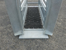 Load image into Gallery viewer, Master Cattle Crush