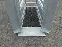 Load image into Gallery viewer, Master Cattle Crush