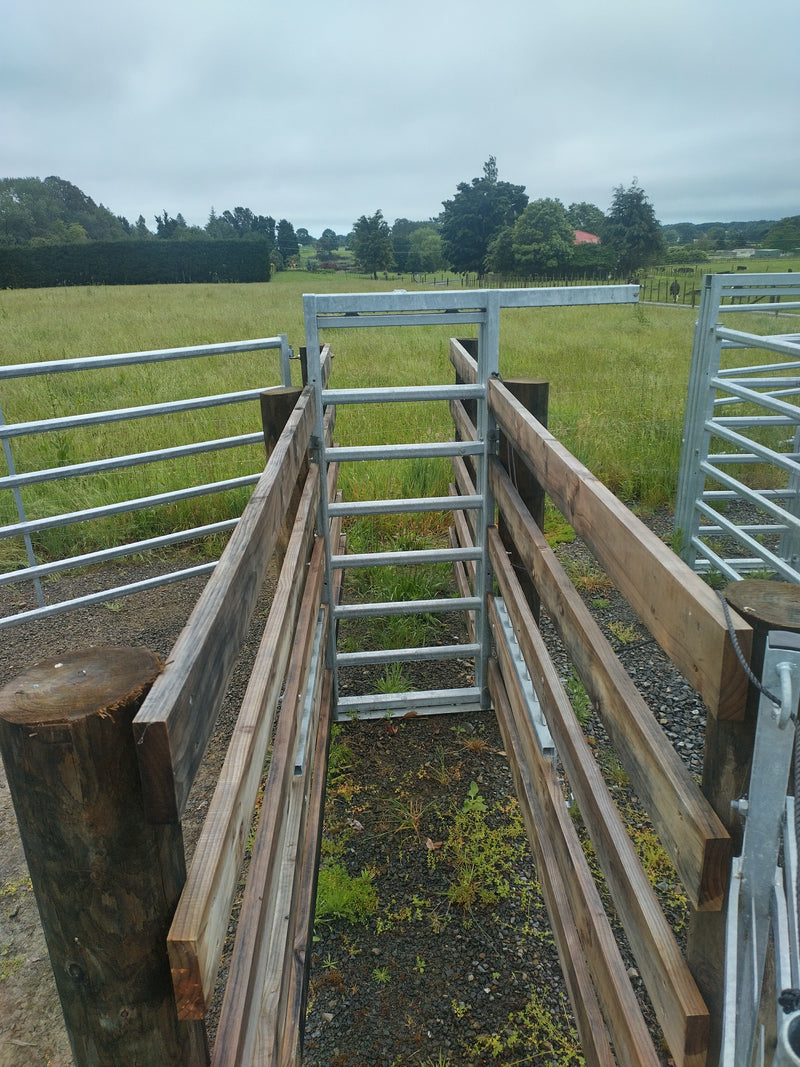 Sliding Gate