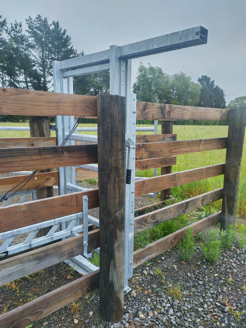 Sliding Gate
