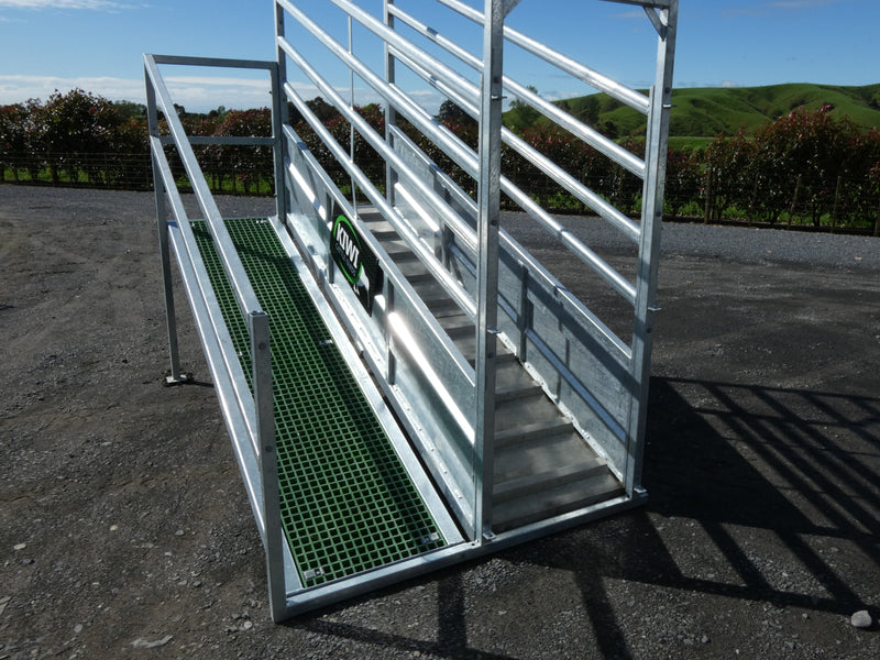 Bison Ranch Loading Ramp Heavy Duty Loading Ramp — Kiwi cattle yards