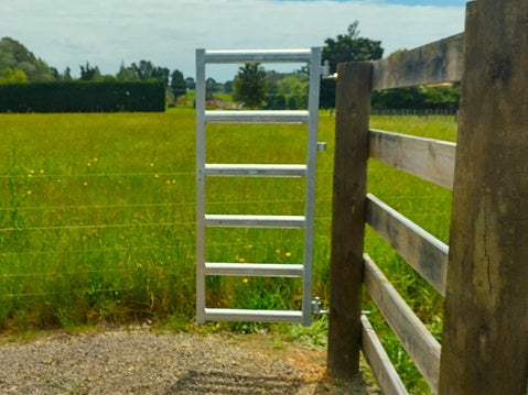 Cattle Yard Gate 750mm 6 Rail
